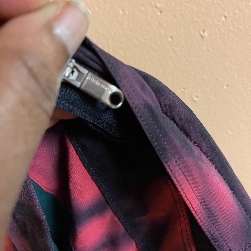 Lululemon Surge Shorts Men’s Size Large Next To New - Picture 4 of 7